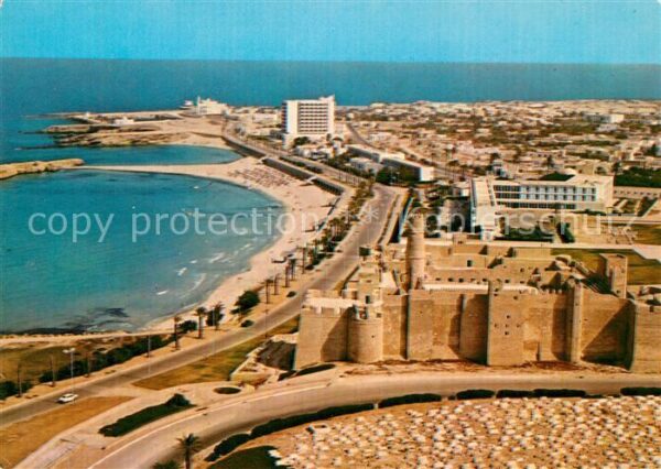 Monastir Fliegeraufnahme Ribat et Boulevard