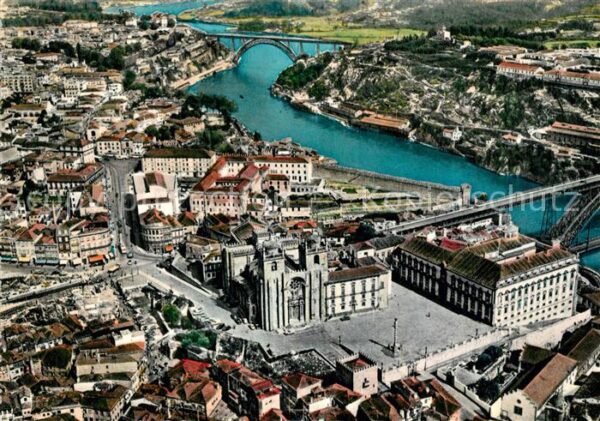 Porto Portugal Catedral vista aérea
