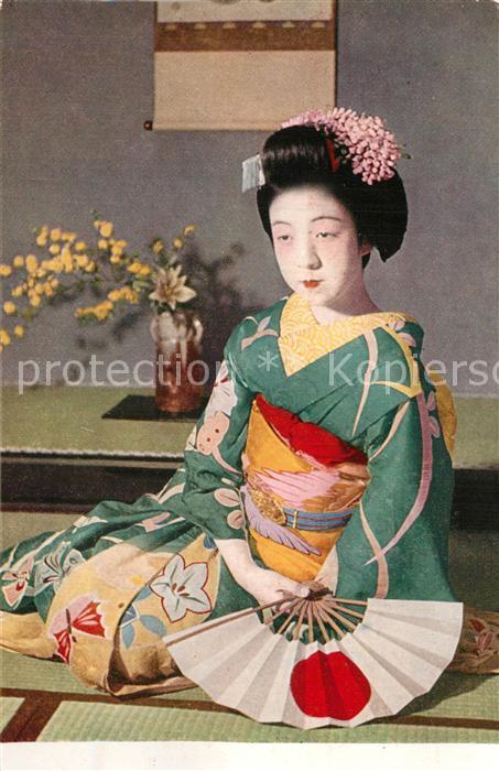 Japan Budding Geisha