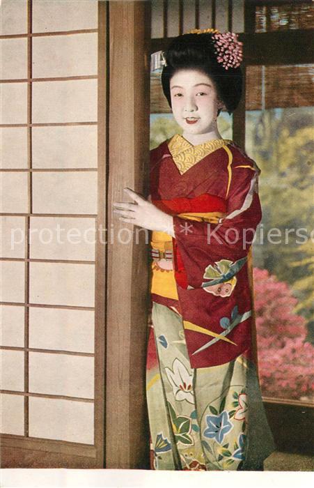 Japan Budding Geisha