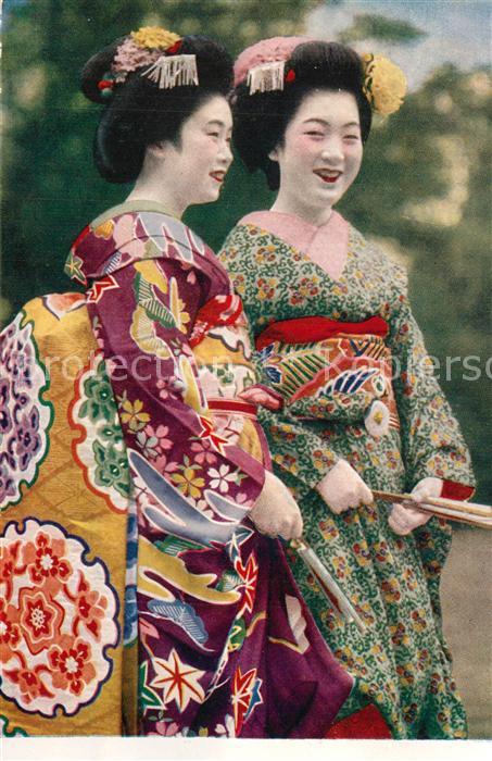 Japan Budding Geisha