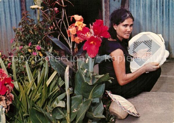 Handarbeit Sticken Blume Ile de la Reunion Brodeus