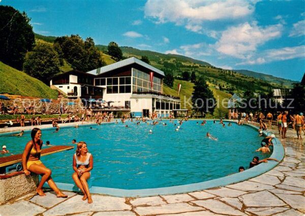 Saalbach-Hinterglemm Schwimmbecken Hallenbad