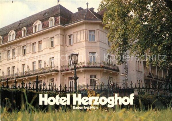 Baden Wien Hotel Herzoghof Blick vom Kurpark