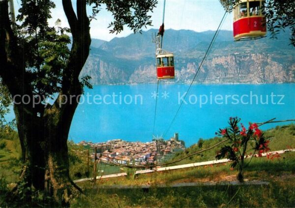 Malcesine Lago di Garda Panorama con la vunivia del Monte Baldo