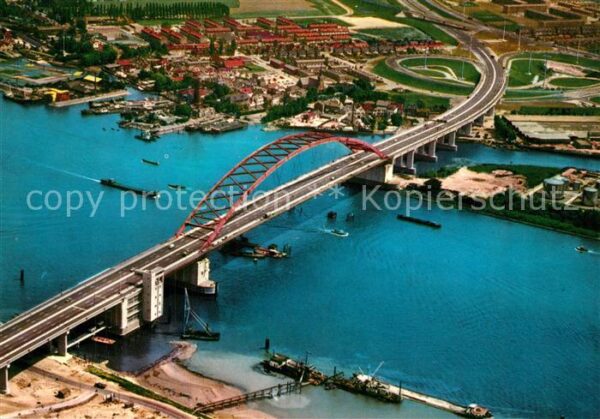 Rotterdam Van Brienenoordbrug luchtopname