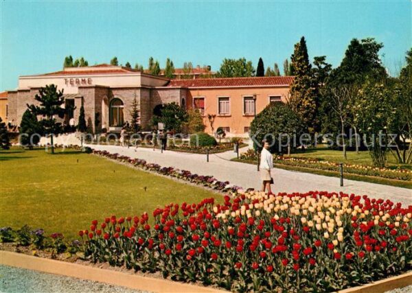 Sirmione Lago di Garda Stabilimento Termale Blumenbeet Tulpen