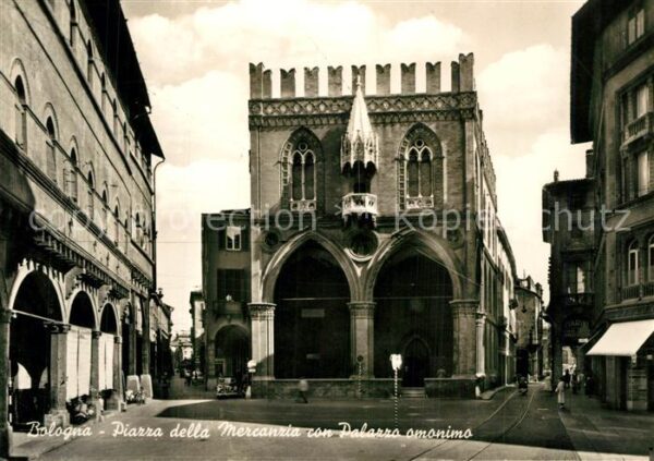 Bologna Piazza della Mercanzia con Palazzo omon