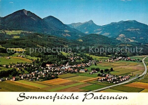 Paternion Fliegeraufnahme gegen Staff