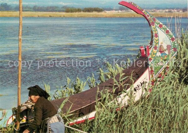 Aveiro River branch Uferpartie am Fluss Boot