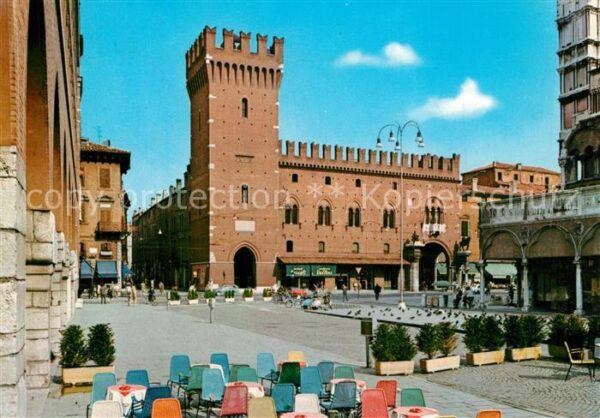 Ferrara Galleria Matteotti e Torre della Vittor