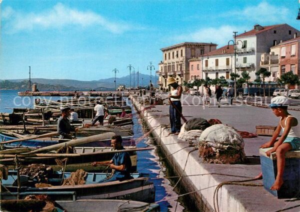 La Maddalena Via Amendola Hafen Fischerboote