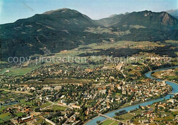 Villach Kaernten Fliegeraufnahme Draustadt mit Dobratsch