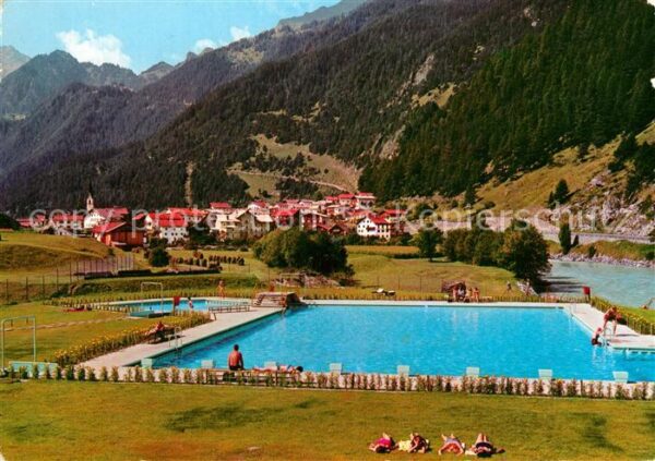 Pfunds mit Alpenschwimmbad