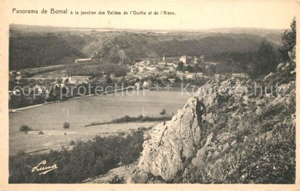 Bomal-sur-Ourthe Panorama a la jonction des Vallees de l