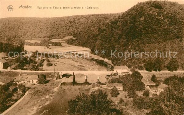 Membre Vue vers le Pont a droite la roche a Sa