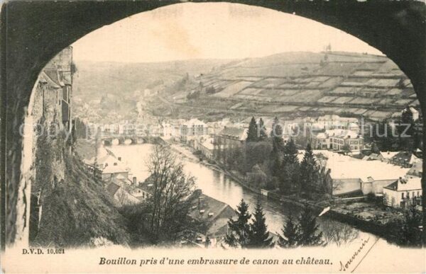 Bouillon Wallonne Pris d’une embrassure de canon au chate