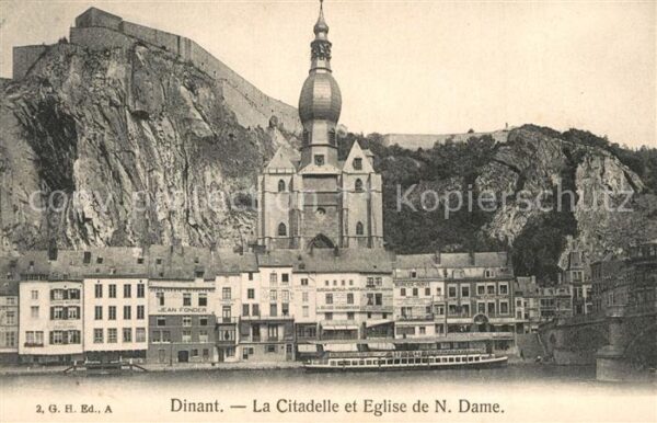 Dinant Wallonie La Citadelle Eglise de Notre Dame