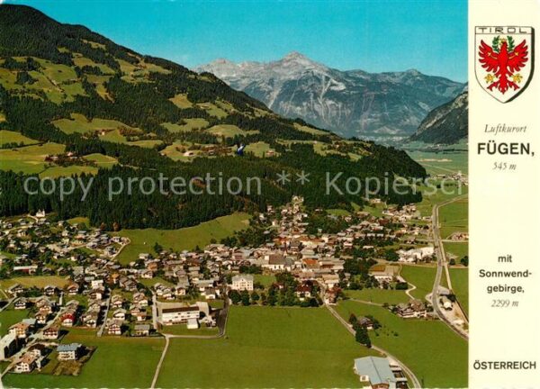 Fuegen mit Sonnwendgebirge Fliegeraufnahme