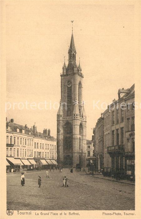 Tournai Hainaut La Grand Place et le Beffroi