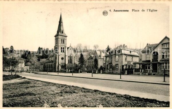 Anseremme Place de l'Eglise