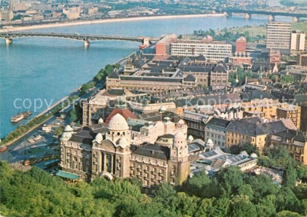 Budapest Panorama mit Hotel Gellert