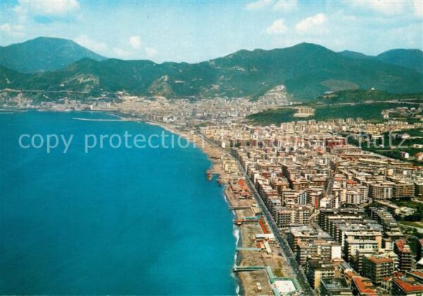 Salerno Strand Fliegeraufnahme