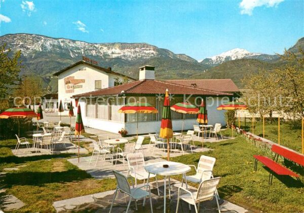 Vilpian Hotel Restaurant Sparerhof Terrasse Alp