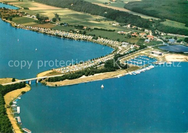 Plasmolen-Mook Camping en Watersportcentrum Eldorado F