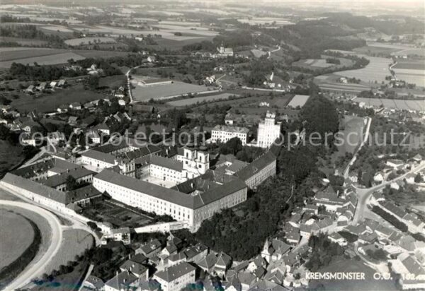 Kremsmuenster Fliegeraufnahme