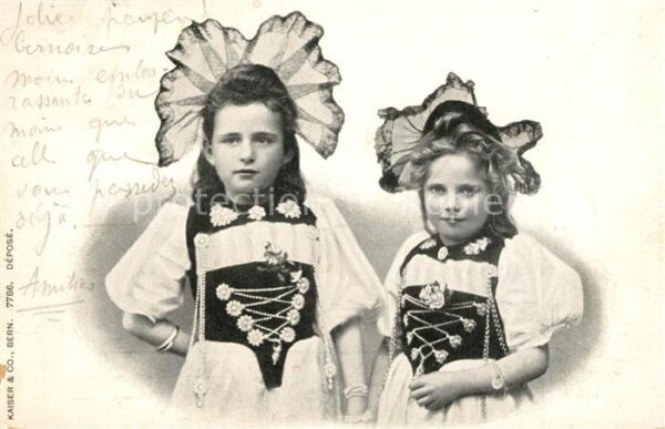 Trachten Schweiz Fribourg Kinder
