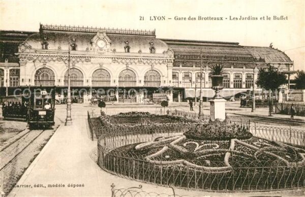 Strassenbahn Lyon Gare des Brotteaux Jardins Buffet