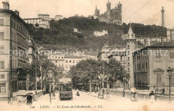 Strassenbahn Lyon Cours de l'Archeveche