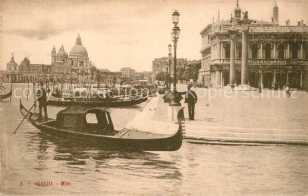 Venezia Venedig Molo Gondola