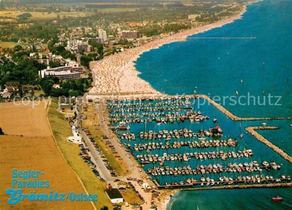 Groemitz Ostseebad Fliegeraufnahme mit Yachthafen