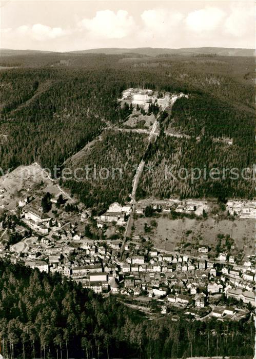 Wildbad Schwarzwald Fliegeraufnahme mit Sommerberg
