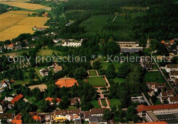 Horn-Bad Meinberg Fliegeraufnahme mit Bergkurgarten mit B