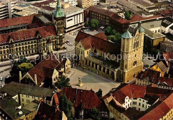 Braunschweig Burgplatz und Rathaus Fliegeraufnahme