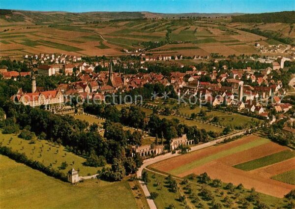 Weikersheim Fliegeraufnahme mit Schloss und Stadtpa