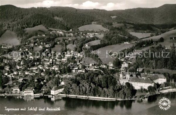 Tegernsee Fliegeraufnahme mit Schloss und Neureut