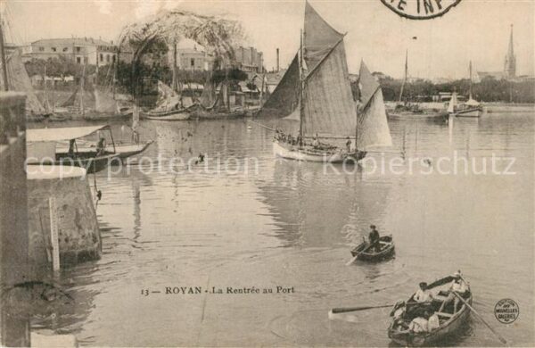 Royan 17 La Rentree au Port