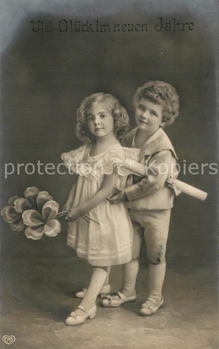 Foto EAS Nr. 1129 Kinder Neujahr Kleeblatt