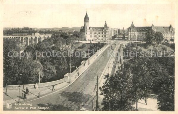 LUXEMBOURG  Luxemburg Avenue et Pont Adolphe