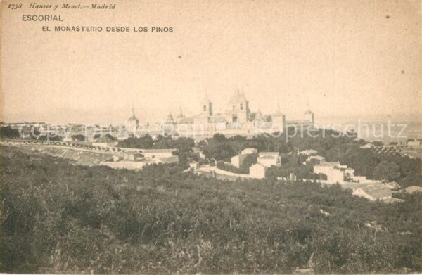Escorial Monasterio desde los pinos