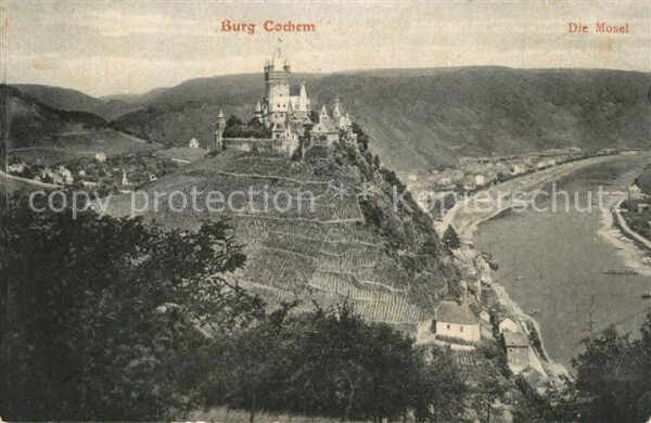 Cochem Mosel Blick zur Reichsburg Moseltal