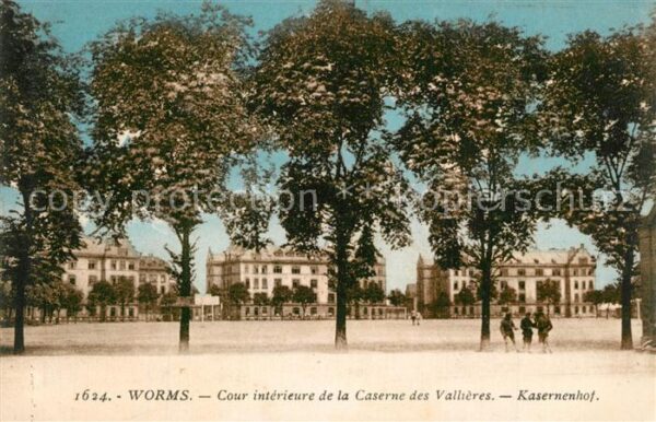 Worms Rhein Cour de la Caserne des Vallières Kasern