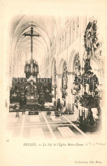 Bruges BRUGGE Belgie La Nef de Eglise Notre Dame