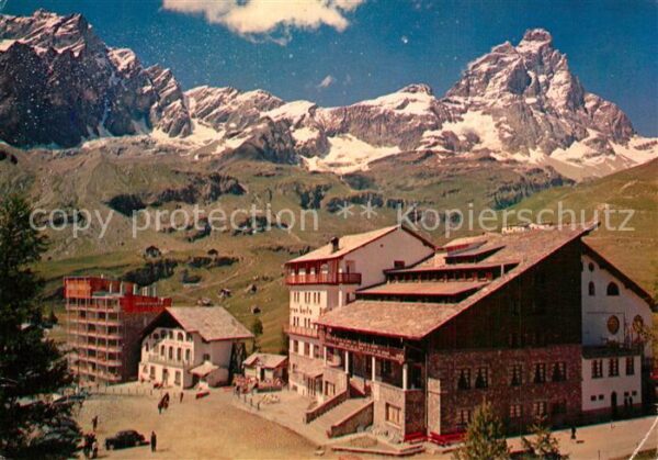 Cervinia Aosta Piazzale Funivie