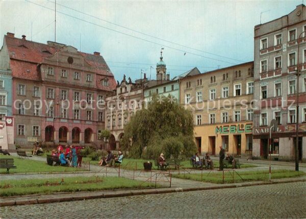 Mieroszow Plac Niepodleglosci z lewej Urzad Miejs