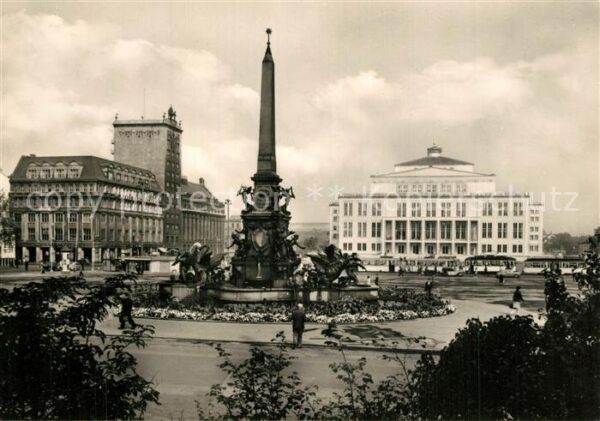 Leipzig Karl-Marx-Platz mit Opernhaus